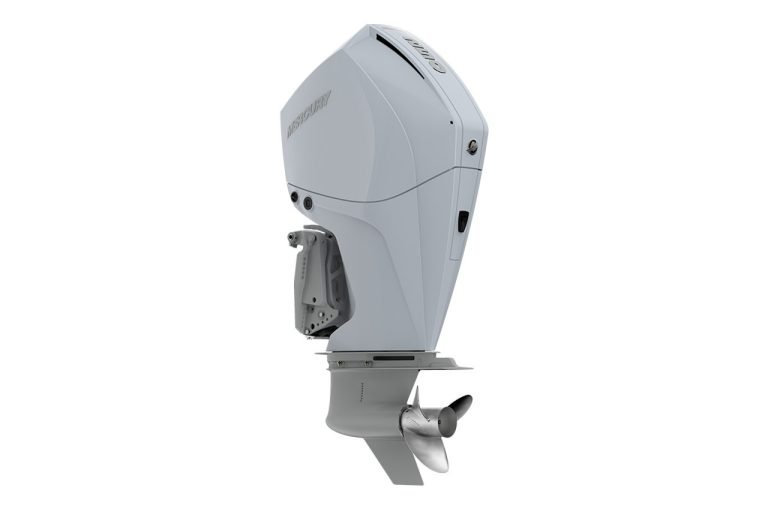 Mercury-250hp-White-Outboard-250L-768x509 Mercury 250hp White Outboard | 250XL - Image 1